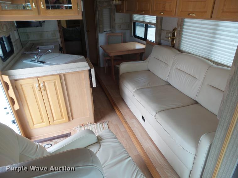 image for item L5597 2003 Newmar Kounty Star RV