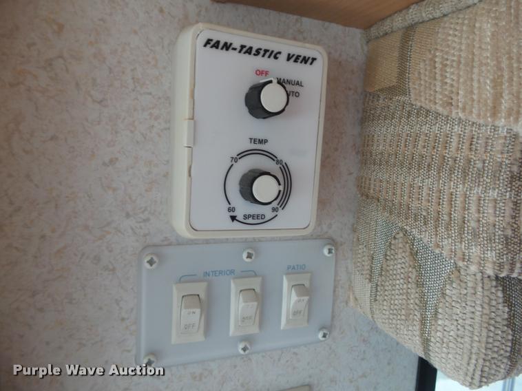 image for item L5597 2003 Newmar Kounty Star RV