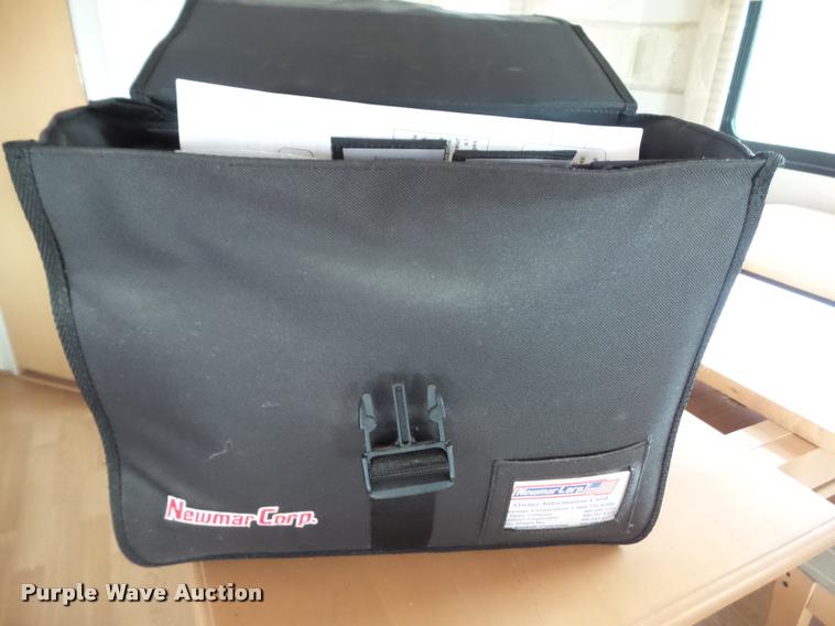 image for item L5597 2003 Newmar Kounty Star RV