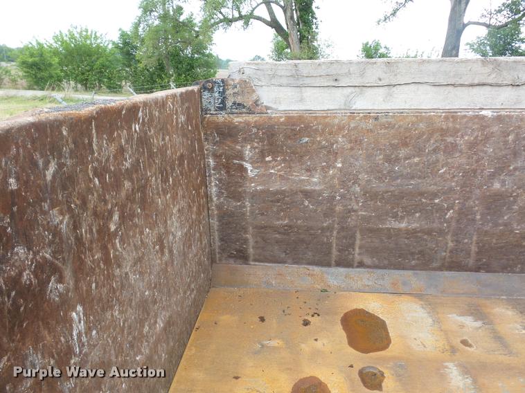 image for item BS9477 Ox Bodies dump bed