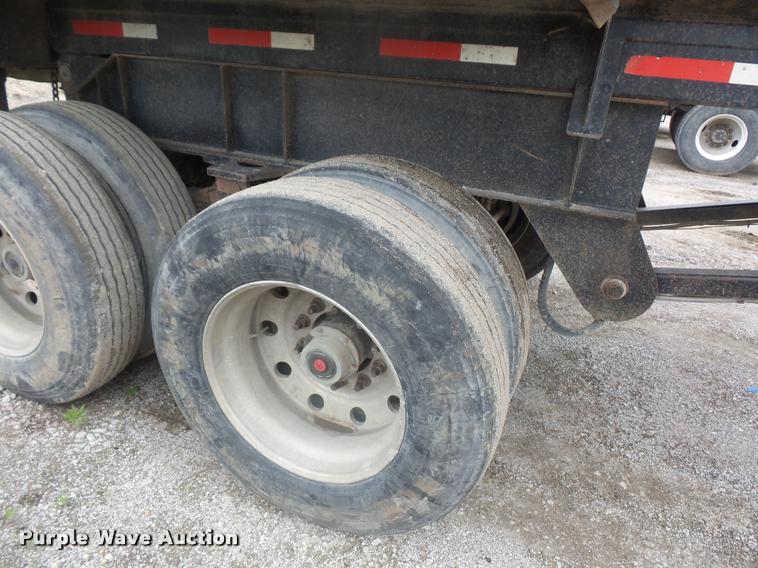 image for item BS9479 2001 Travis end dump trailer