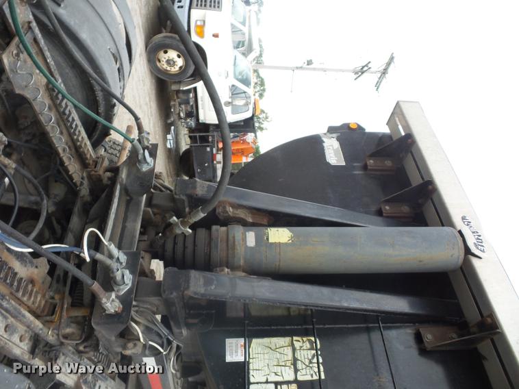 image for item BS9479 2001 Travis end dump trailer