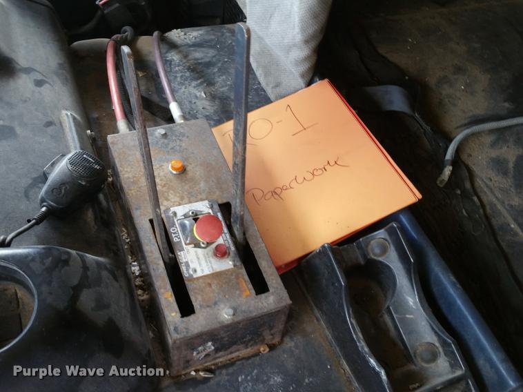 image for item BS9485 1994 Freightliner FLB High roll off container truck