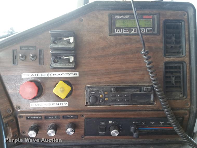 image for item BS9485 1994 Freightliner FLB High roll off container truck