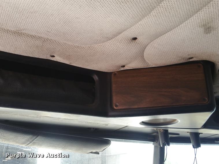 image for item BS9485 1994 Freightliner FLB High roll off container truck