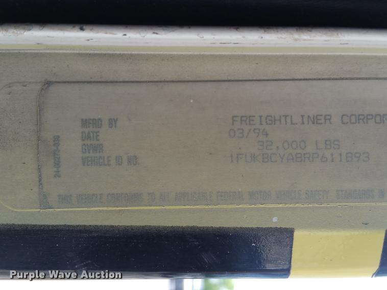 image for item BS9485 1994 Freightliner FLB High roll off container truck
