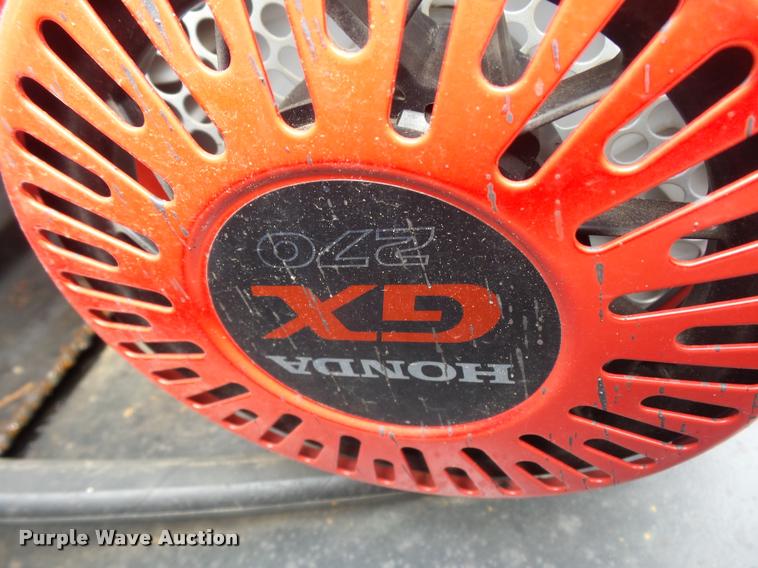 image for item BS9489 2001 International 4700 seal coat truck