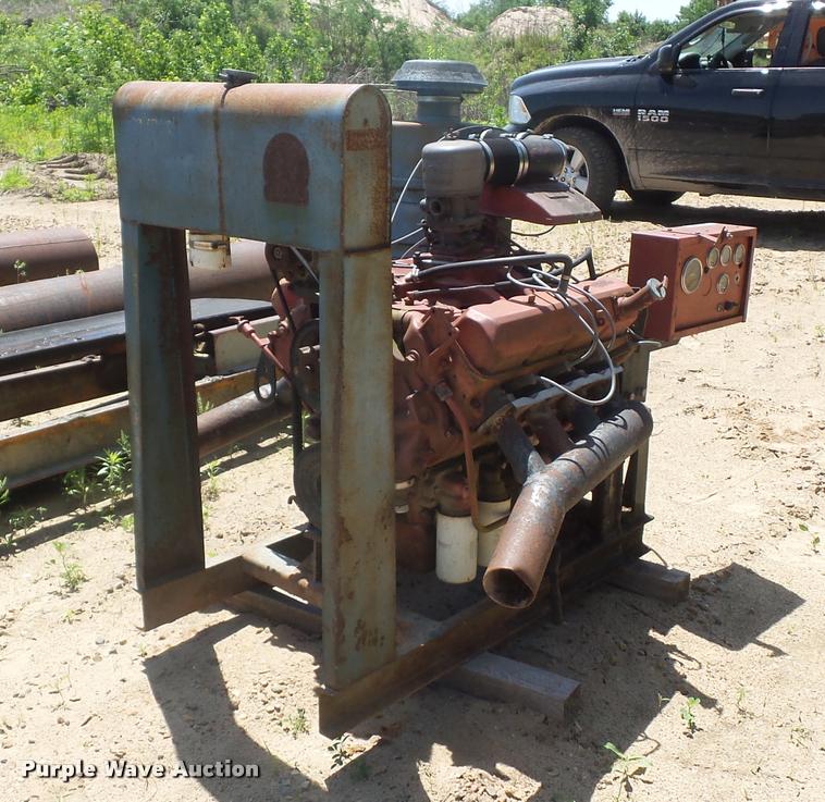 image for item BS9499 International eight cylinder dual fuel engine