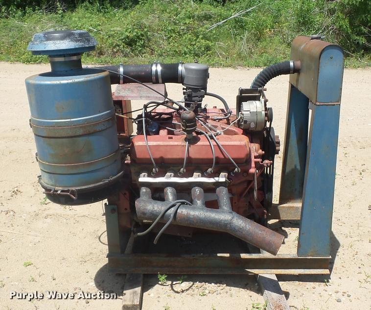 image for item BS9499 International eight cylinder dual fuel engine