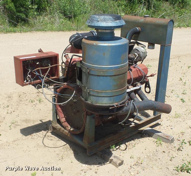 image for item BS9499 International eight cylinder dual fuel engine