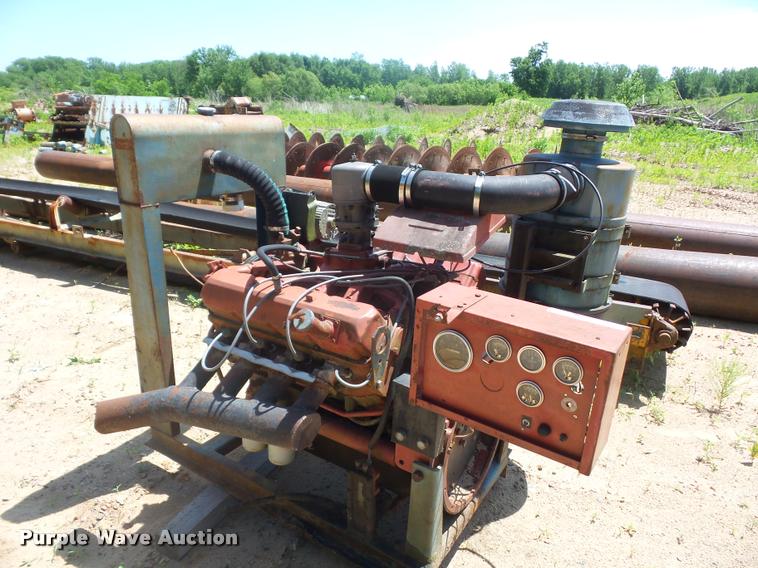 image for item BS9499 International eight cylinder dual fuel engine