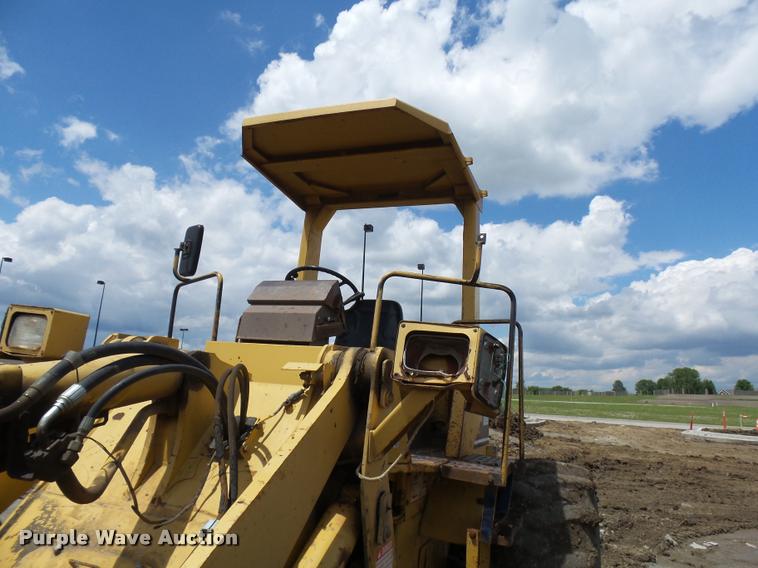 image for item CC9187 1996 Komatsu WA180 wheel loader