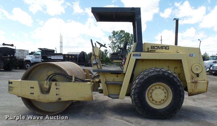 image for item CC9188 Bomag BW213 DH-2 single drum vibratory roller