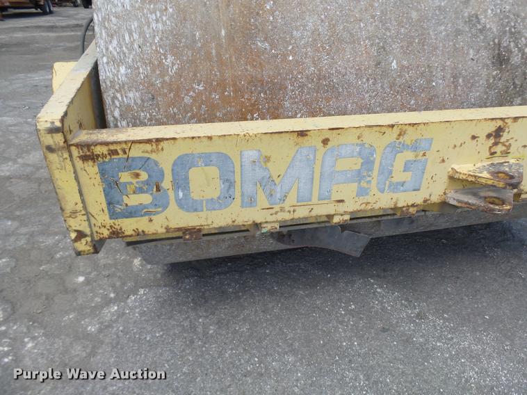 image for item CC9188 Bomag BW213 DH-2 single drum vibratory roller