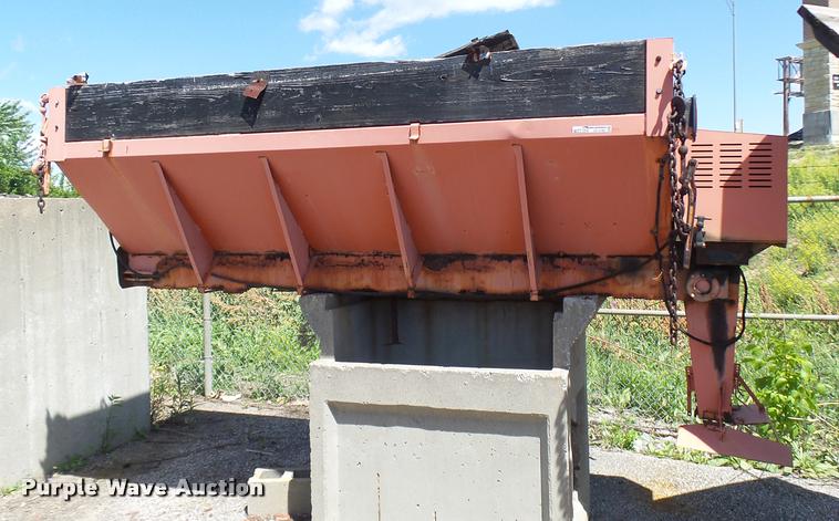 image for item CC9189 Henderson FSP-10 spreader