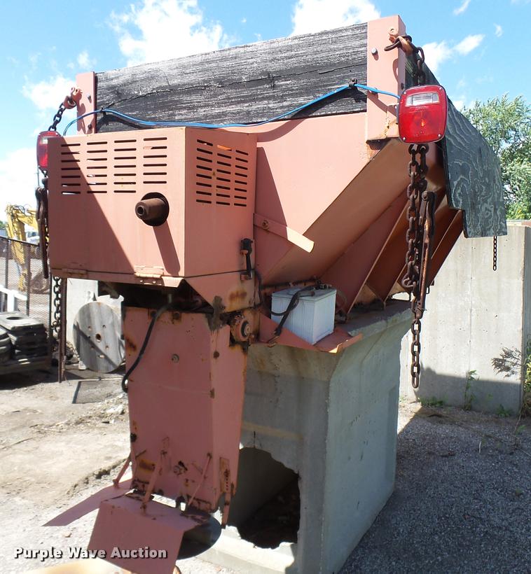 image for item CC9189 Henderson FSP-10 spreader