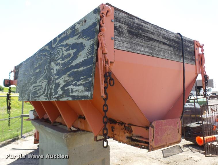 image for item CC9189 Henderson FSP-10 spreader