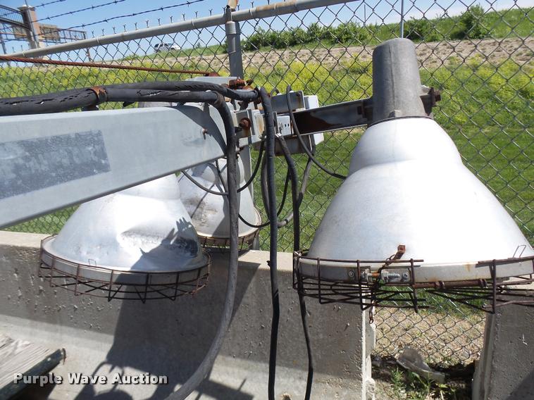 image for item CC9195 Coleman MH400PDKH light plant