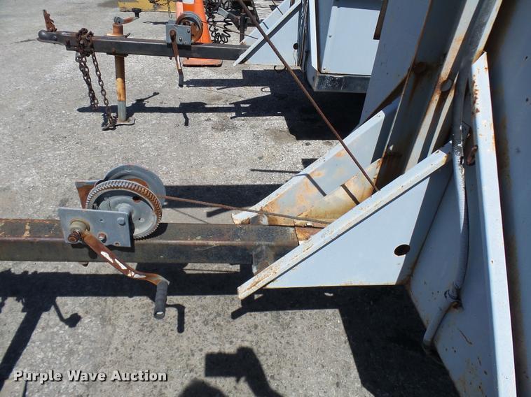 image for item CC9196 Coleman MH400RDKH light plant