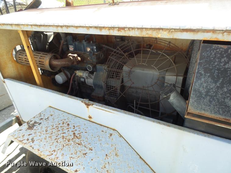 image for item CC9196 Coleman MH400RDKH light plant