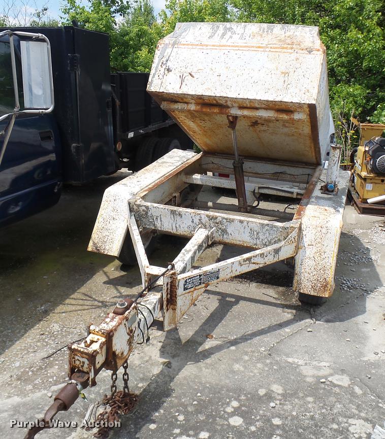 image for item CC9201 Cementeck concrete dispenser tilt trailer