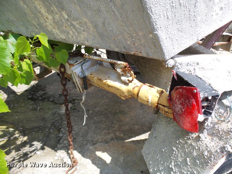 image for item CC9202 Cementeck concrete dispenser tilt trailer