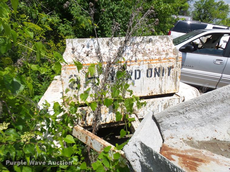 image for item CC9202 Cementeck concrete dispenser tilt trailer