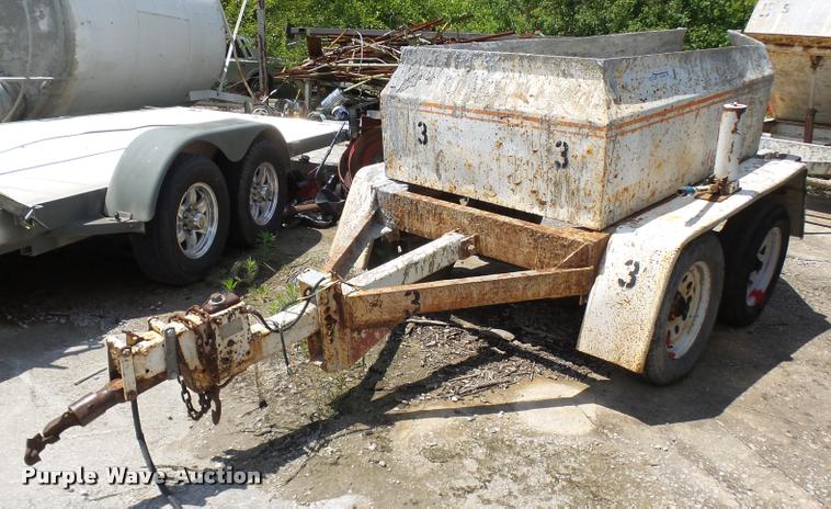 image for item CC9204 Cementeck concrete dispenser tilt trailer