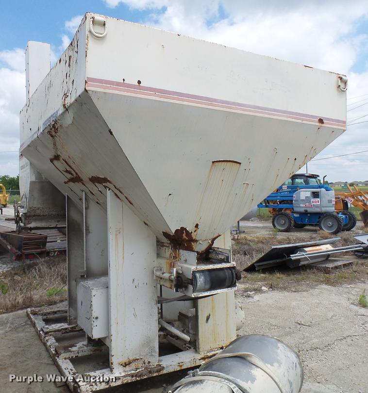 image for item CC9208 1998 Cementeck SCD6-50 batch plant