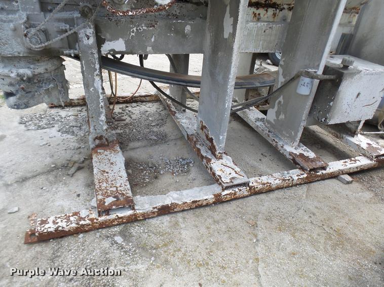 image for item CC9208 1998 Cementeck SCD6-50 batch plant