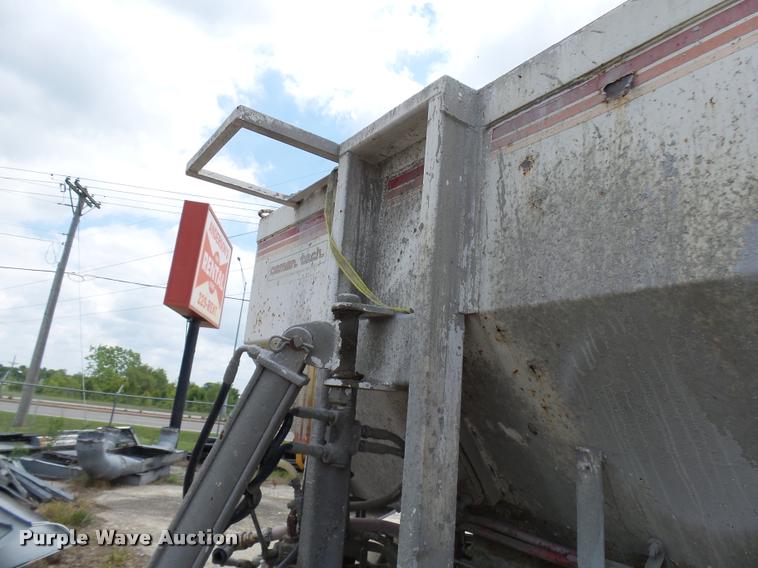 image for item CC9208 1998 Cementeck SCD6-50 batch plant