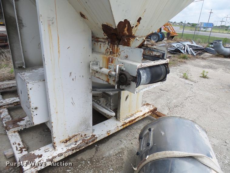 image for item CC9208 1998 Cementeck SCD6-50 batch plant