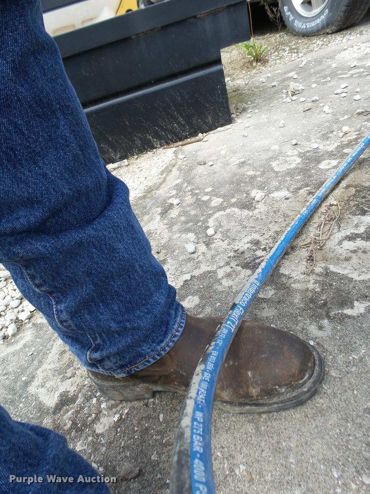 image for item CC9208 1998 Cementeck SCD6-50 batch plant