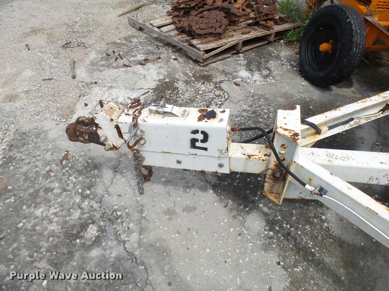 image for item CC9209 2008 Cementeck STD concrete dispenser tilt trailer