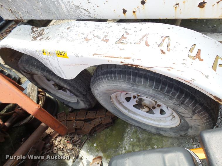 image for item CC9209 2008 Cementeck STD concrete dispenser tilt trailer