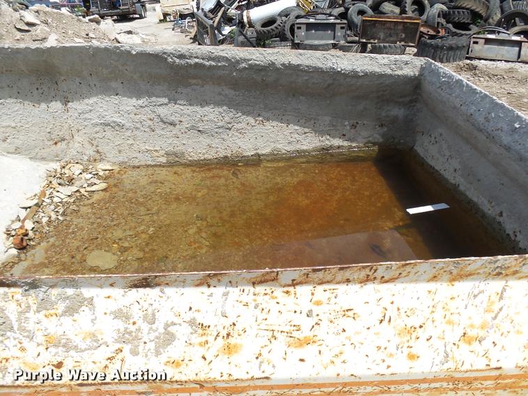 image for item CC9211 Cementeck concrete dispenser tilt trailer