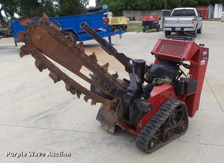 image for item CC9566 2014 Toro TRX20 trencher
