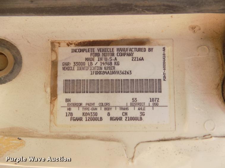 image for item DA0706 1992 Ford F800 digger derrick truck