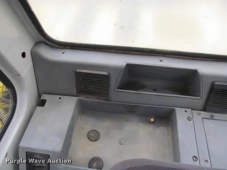 image for item DA1010 1997 Kobelco SK300LC excavator