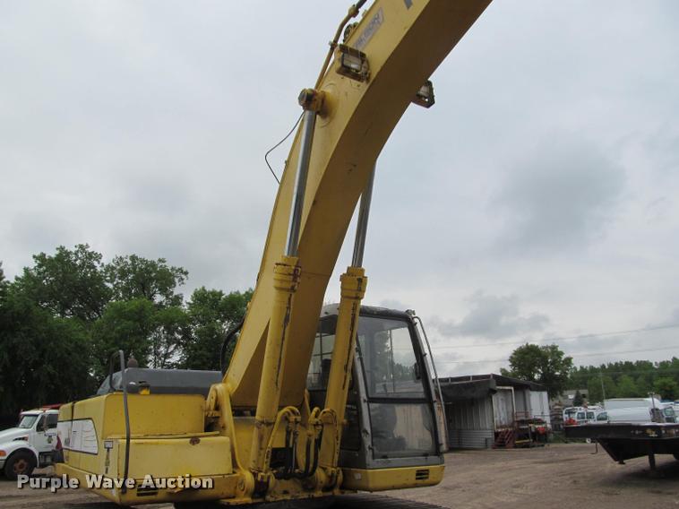 image for item DA1010 1997 Kobelco SK300LC excavator