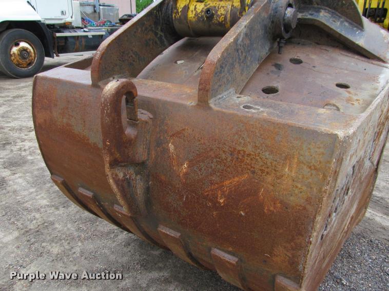 image for item DA1010 1997 Kobelco SK300LC excavator