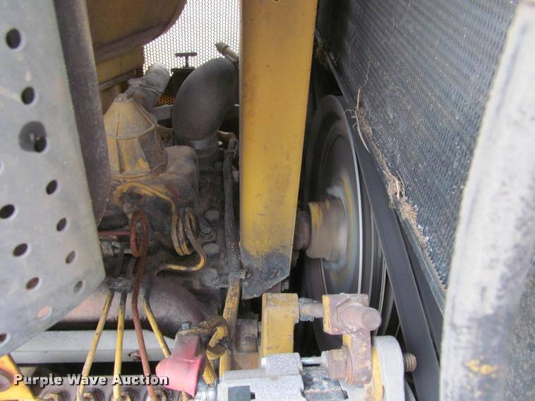 image for item DA1011 1998 Caterpillar D6R LGP dozer