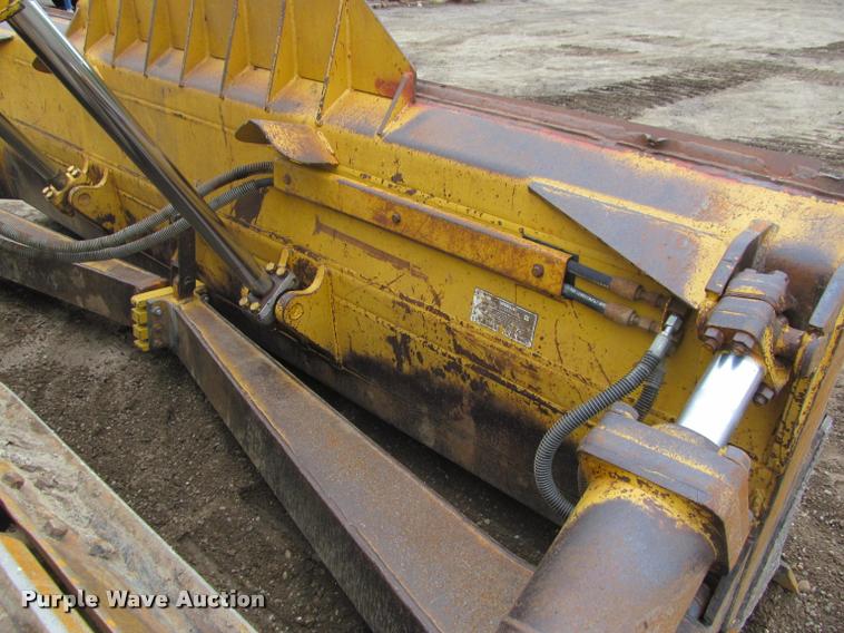 image for item DA1011 1998 Caterpillar D6R LGP dozer