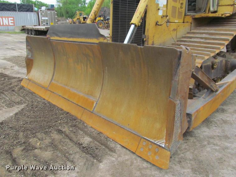 image for item DA1011 1998 Caterpillar D6R LGP dozer