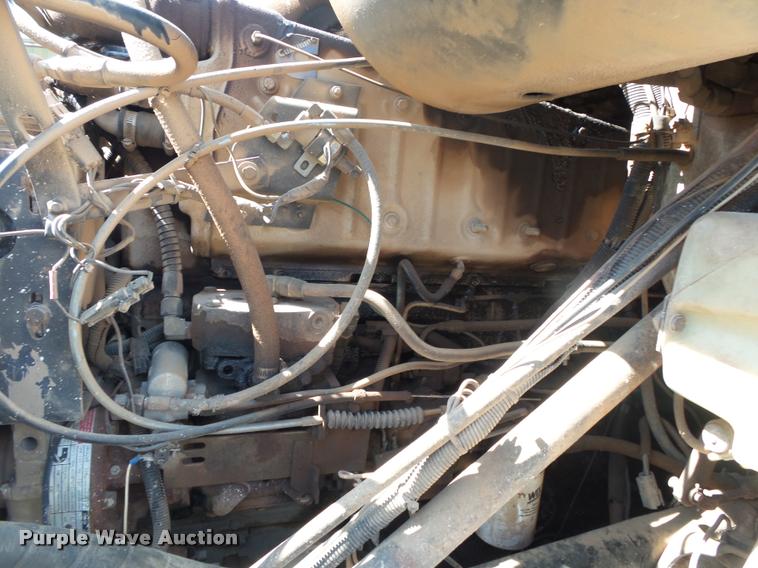 image for item DA2688 1988 International F8300 dump truck