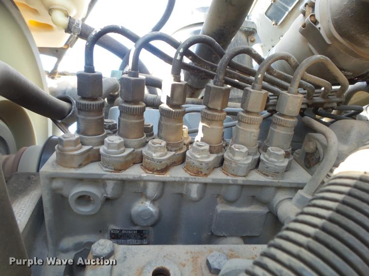 image for item DA2690 1995 Ford F800 Super Duty bucket truck