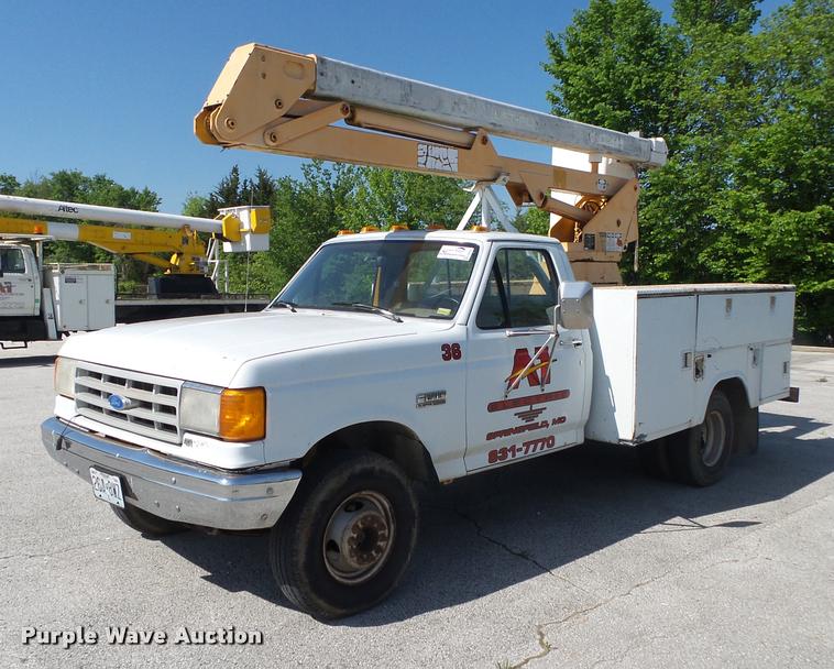 image for item DA2691 1991 Ford F450 bucket truck