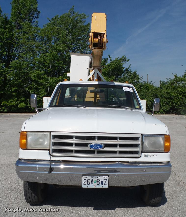 image for item DA2691 1991 Ford F450 bucket truck