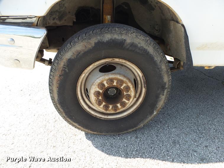 image for item DA2691 1991 Ford F450 bucket truck