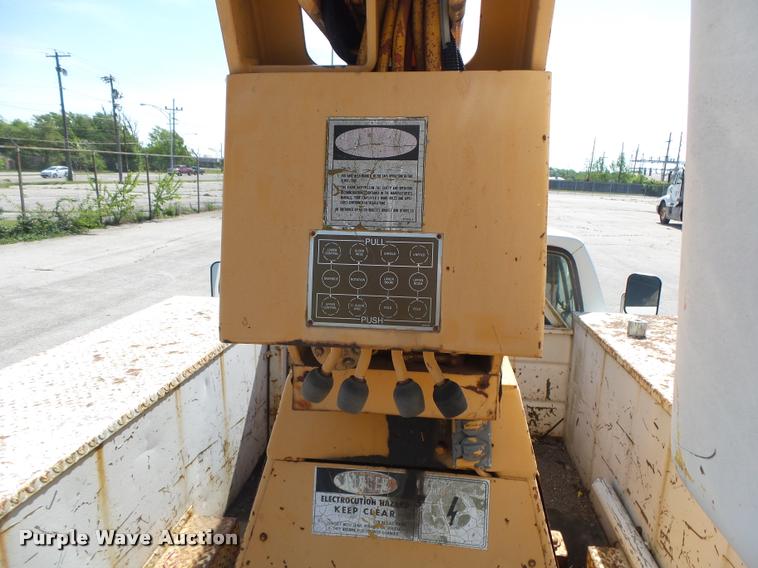 image for item DA2691 1991 Ford F450 bucket truck